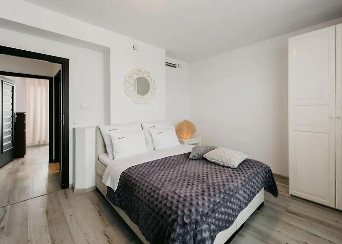 Exclusive Apart Otel 4*