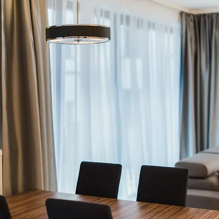 Exclusive Apart Otel 4*