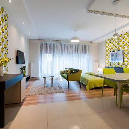 Exclusive Aparthotel 4*